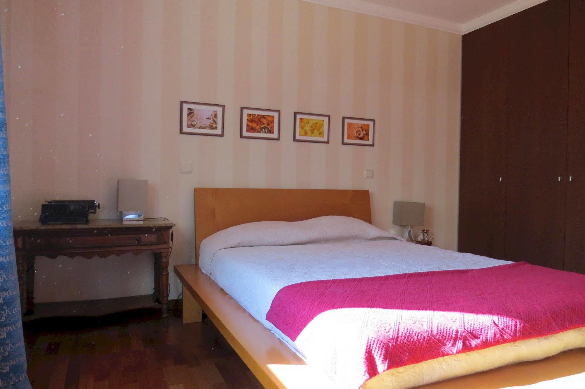 Hostel Sweet Hostel&guest House